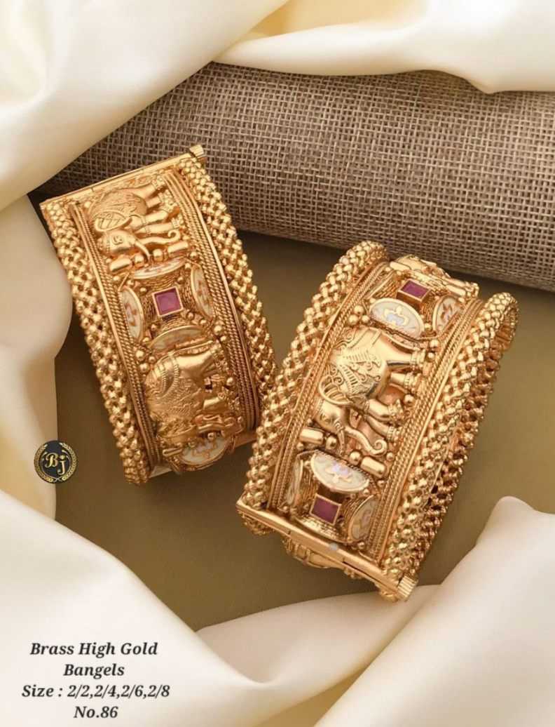 YNF BRASS R51 WOMEN JEWELLERY WHOLESALE ANTIQUE BAMGLES MANUFACTURER