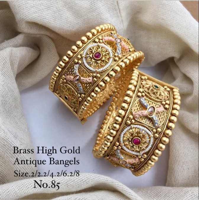 YNF BRASS R52 WOMEN JEWELLERY WHOLESALE ANTIQUE BAMGLES MANUFACTURER