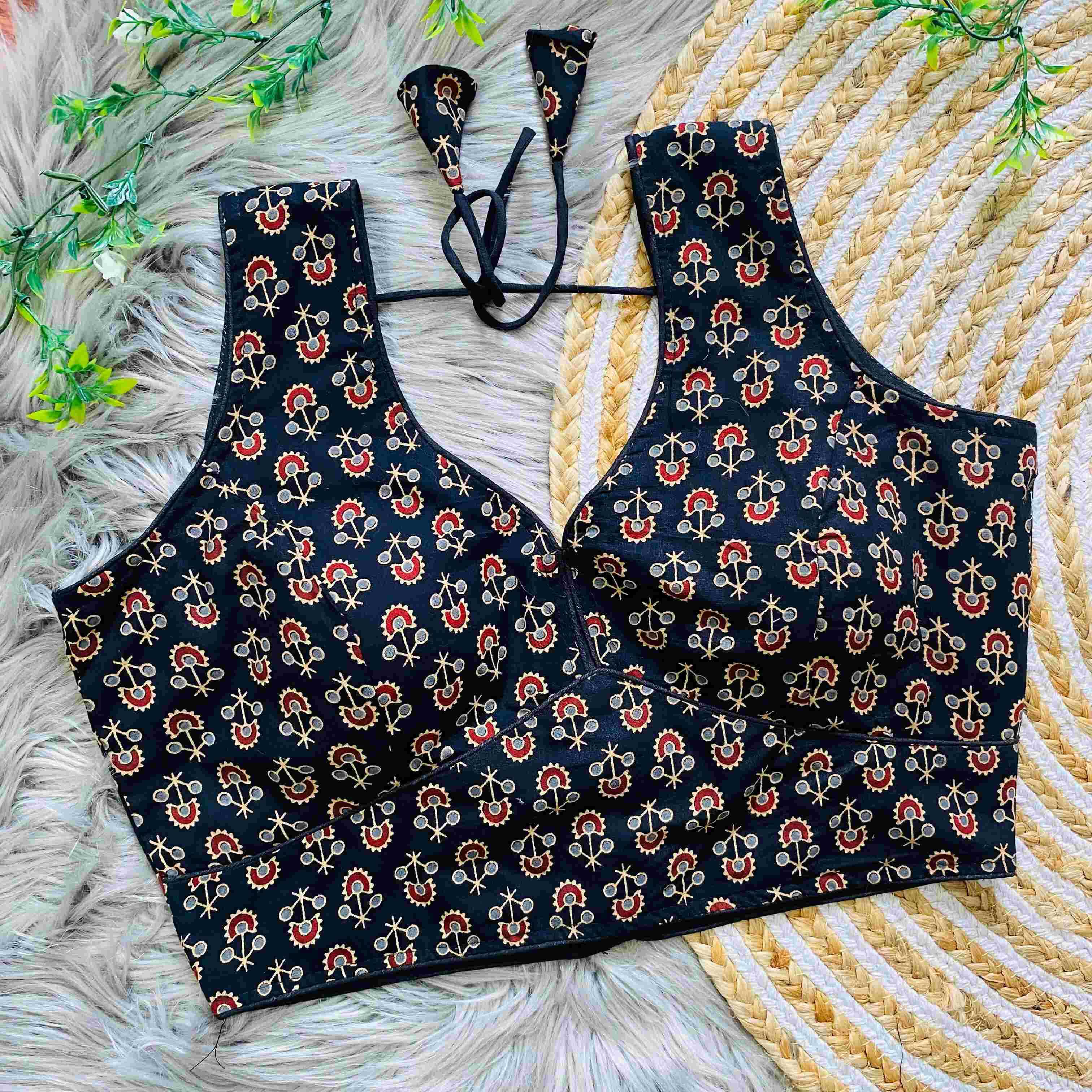 YNF PURE COTTON LDB HANDBLOCK READYMADE BLOUSES WHOLESALE PRINTED SLEEVELESS BLOUSE MANUFACTURER      