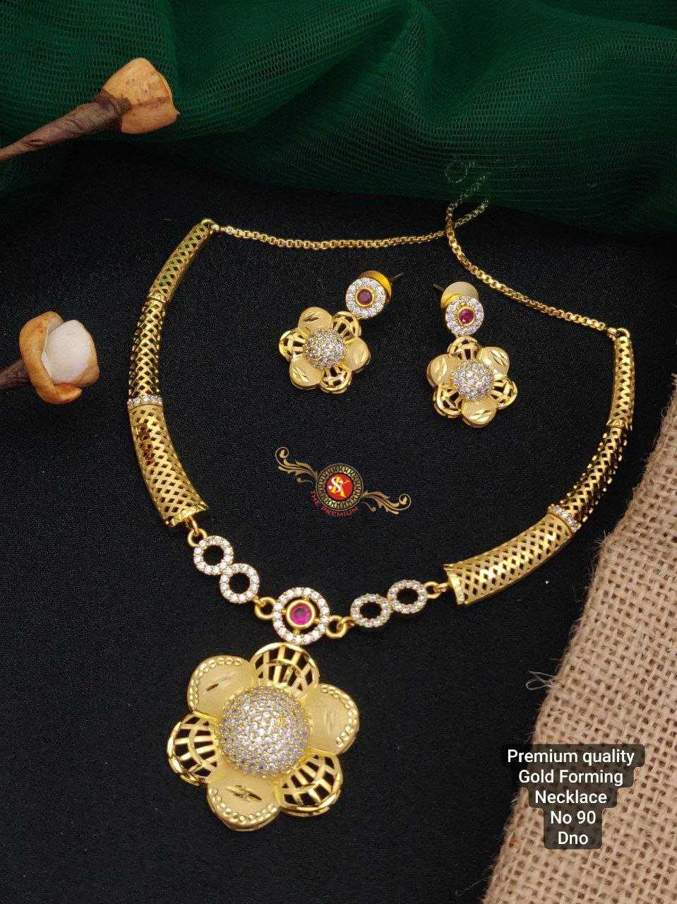 YNF BRASS GOLDEN16 WOMENS JEWELLREY WHOLESALE GOLDEN NECKLACE SET MANUFACTURER