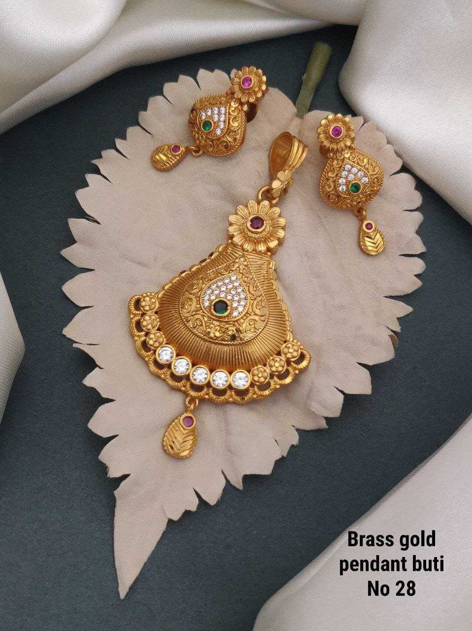 YNF BRASS PENDANT4 WOMENS JEWELLERY WHOLESALE PENDANT BUTI MANUFACTURER