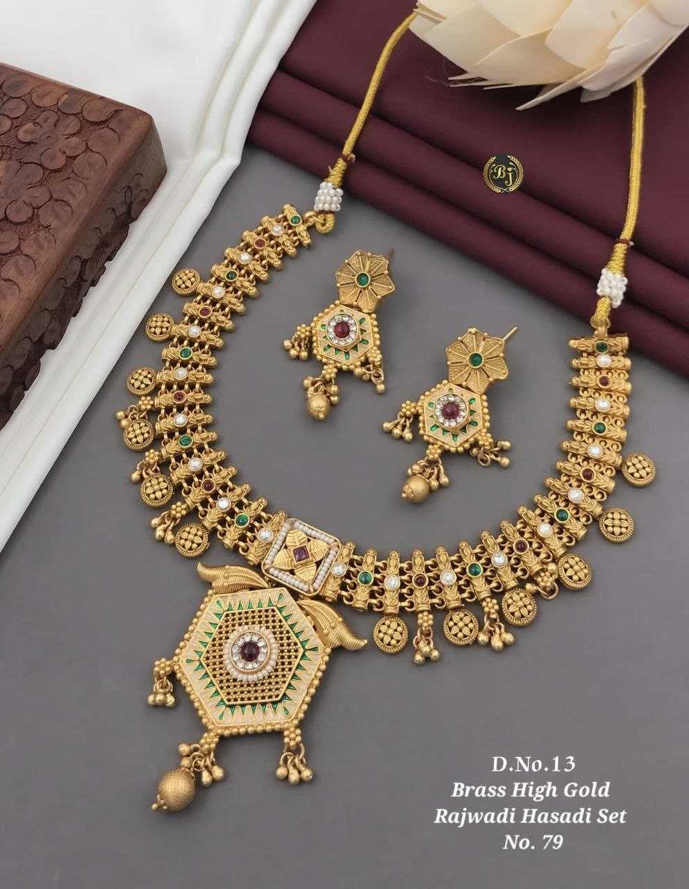 YNF BRASS RAJWADI1 WOMENS JEWELLREY WHOLESALE RAJWADI NECKLACES SET MANUFACTURER