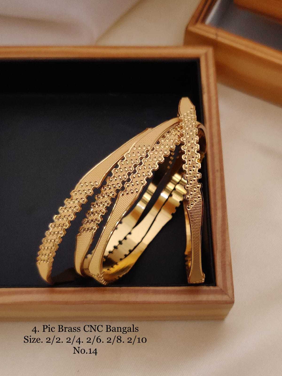 YNF BRASS 69A WOMENS JEWELLERY WHOLESALE CNC BANGLES MANUFACTURER