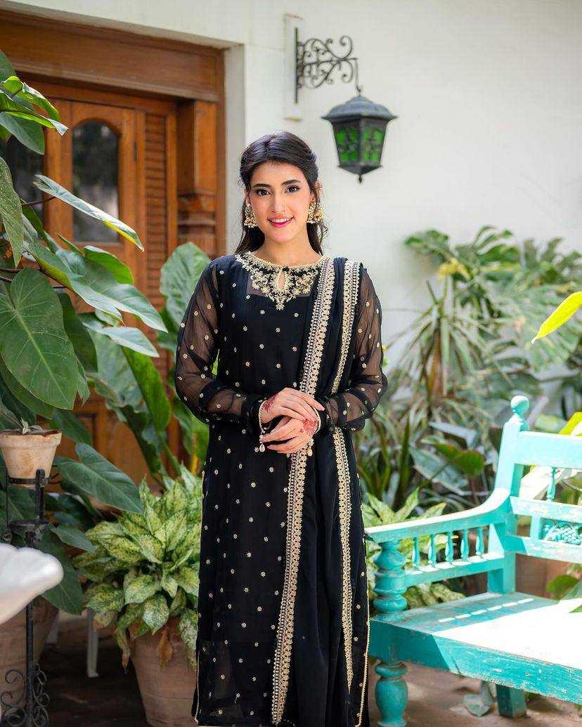 YNF GEORGETTE KESH149 1225 SUITS & DRESSES WHOLESALE LADIES EMBROIDERY GEORGETTE PARTY WEAR SUITS MANUFACTURER