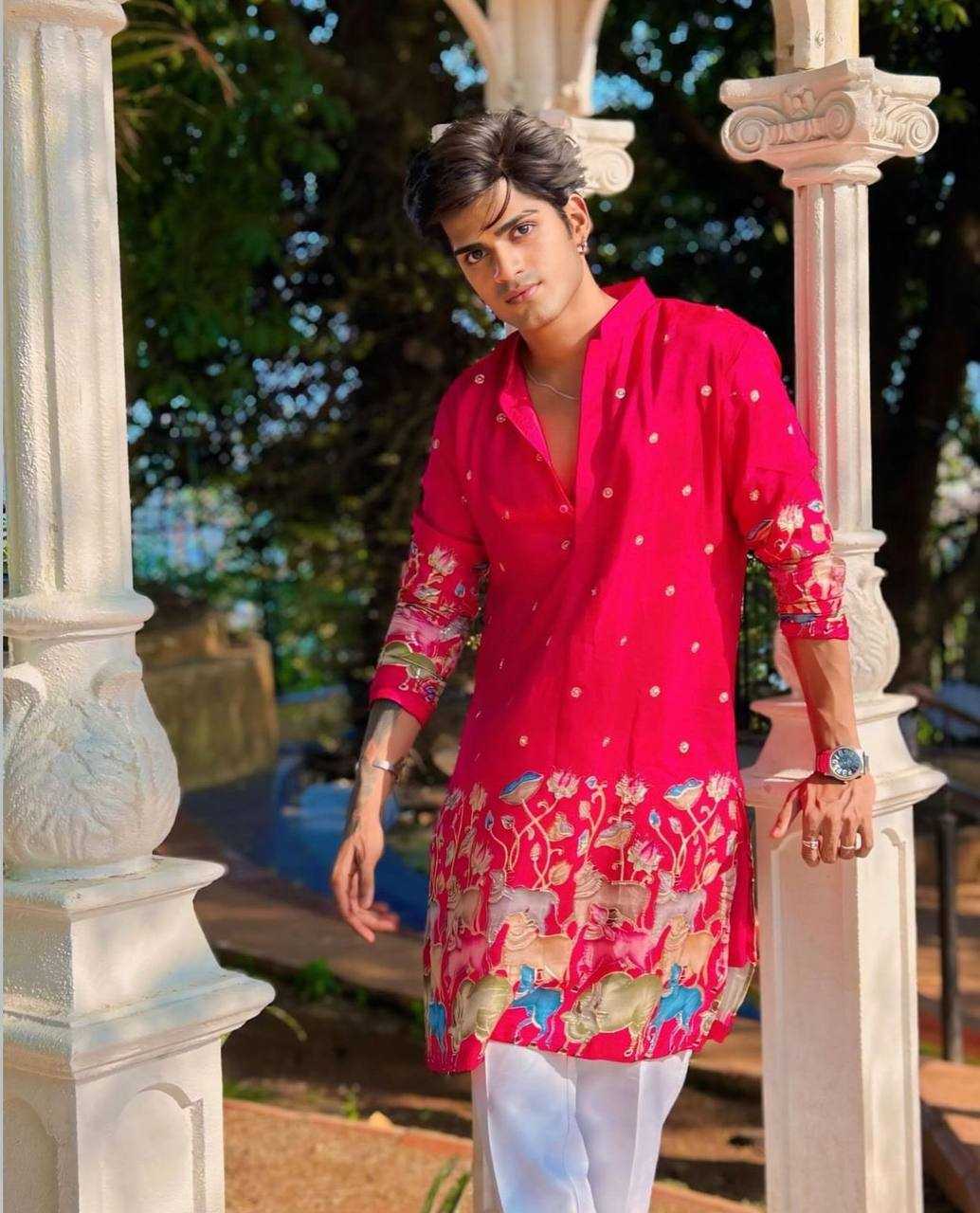 MENS KURTAS