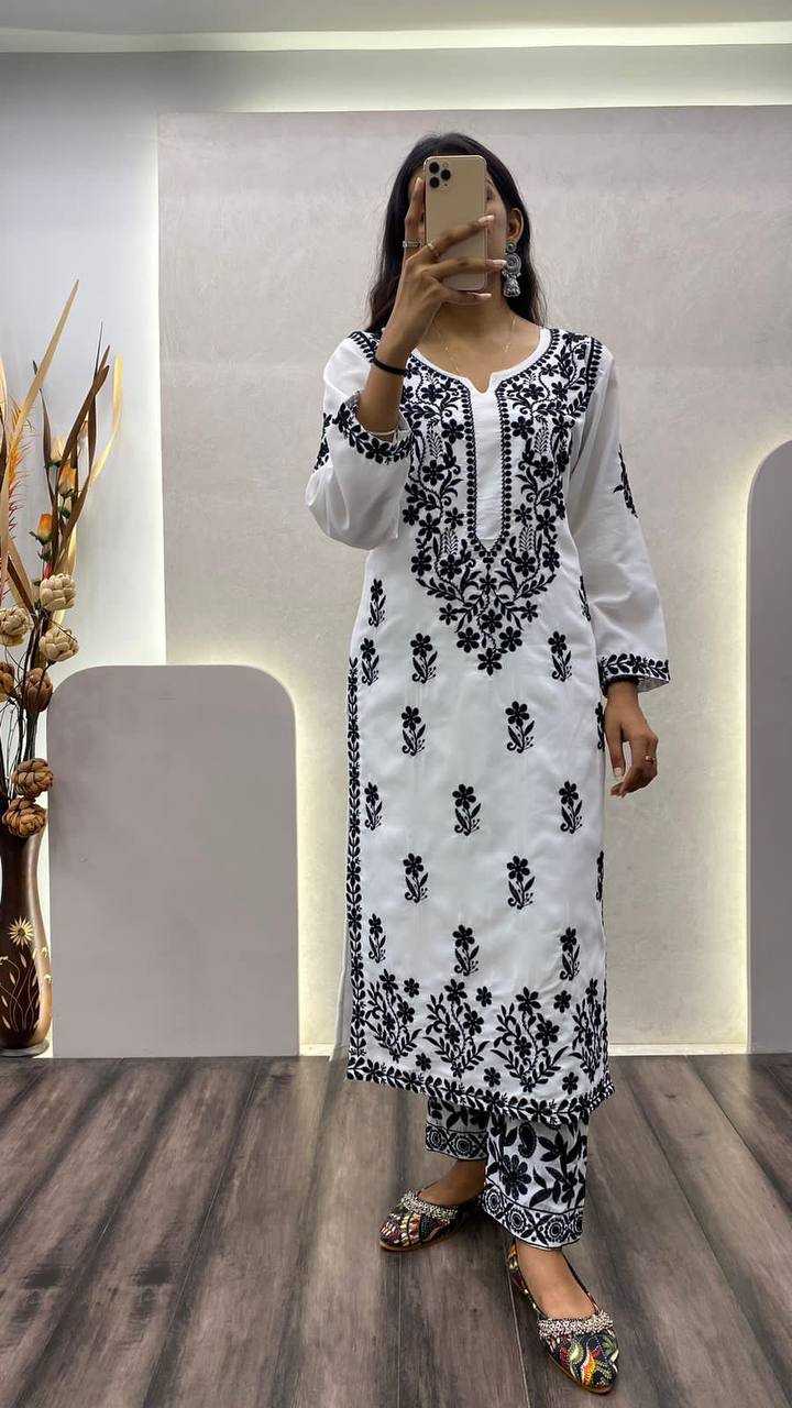 YNF MASLIN RIN110 154 KURTIS WHOLESALE WORKWEAR KURTIS WITH BOTTOM EMBROIDERED SILK KURTIS MANUFACTURER