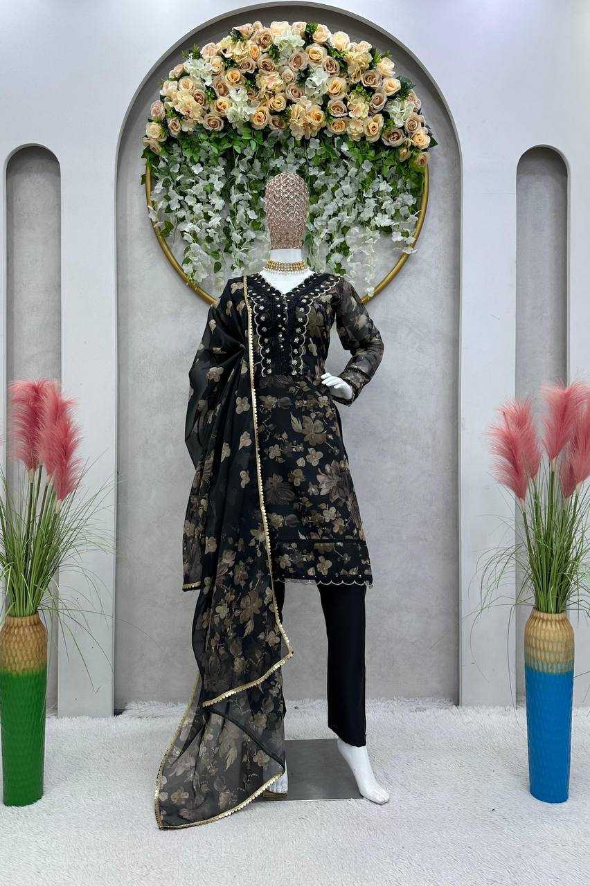 YNF TABBY SILK RIN133 1440 SUITS & DRESSES WHOLESALE LADIES PRINTED LADIES SILK ZARI WORK SUITS MANUFACTURER