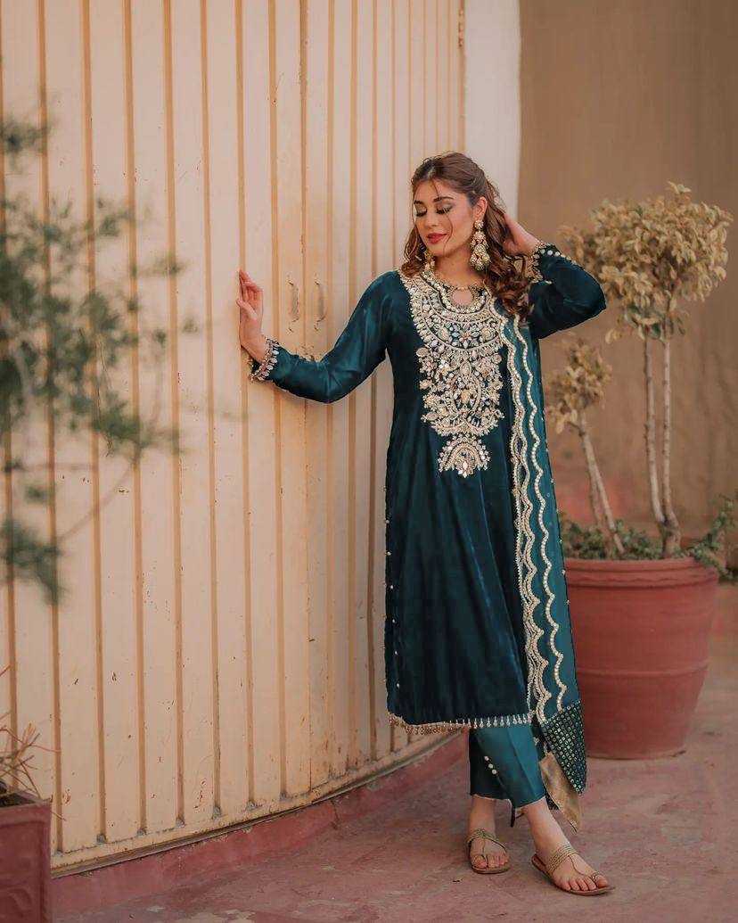 Wholesale Kashmiri Suits in Namchi Wholesale Kashmiri Suits Manufacturer in Sikkim