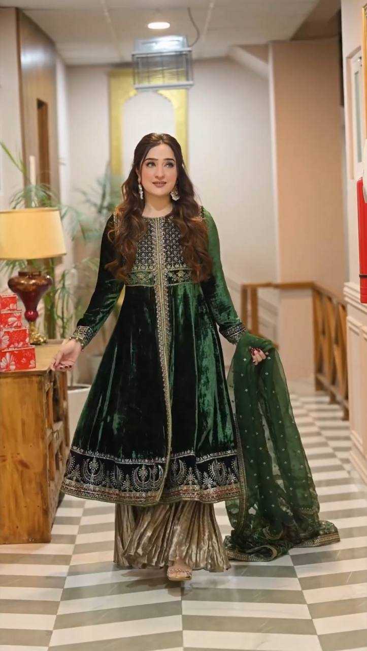 YNF VELVET KESH150 1177 SUITS & DRESSES WHOLESALE VELVET EMBROIDERY LADIES SILK ANARKALI ZARI WORK PALAZZO SUITS MANUFACTURER