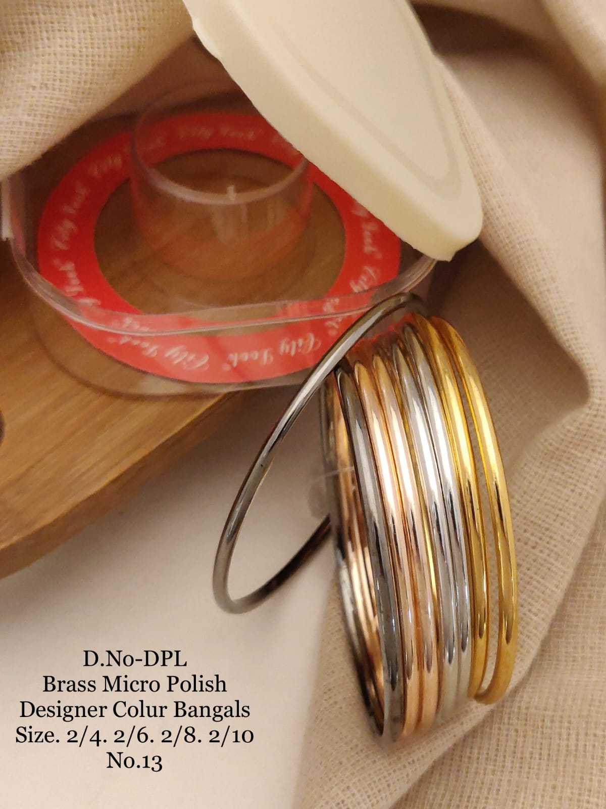 YNF BRASS 115A WOMENS JEWELLERY WHOLESALE FASHION BRASS GOLD BANGLES MANUFACTURER