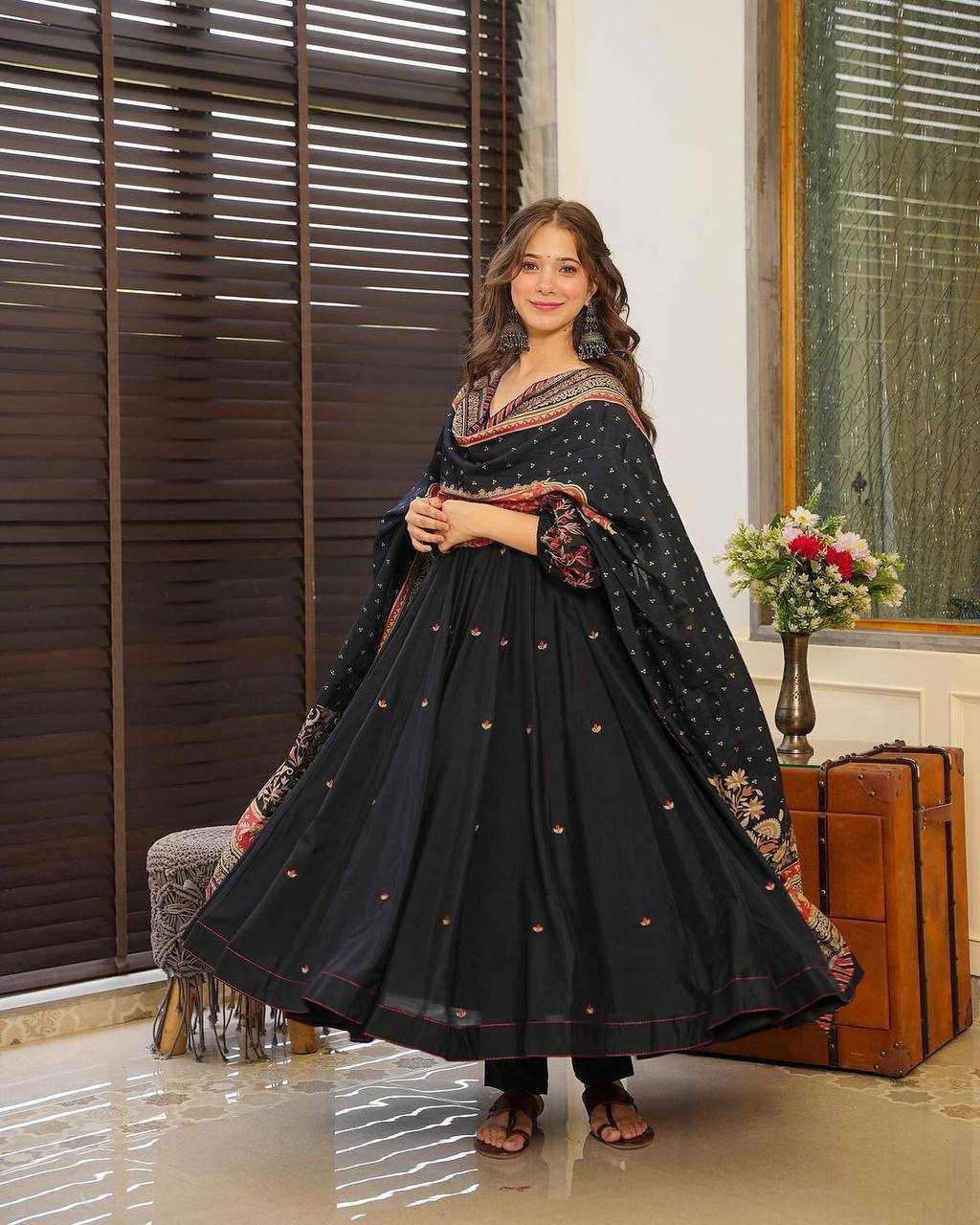 YNF COTTON KESH211 LDY71 GOWNS WHOLESALE FANCY EMBROIDERY ANARKALI LONG GOWNS WITH DUPATTA BLACK GOWNS MANUFACTURER