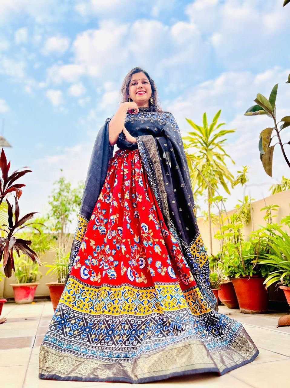 YNF DOLA SILK RIN119 102 LEHENGAS WHOLESALE SILK PRINTED LEHENGAS MANUFACTURER