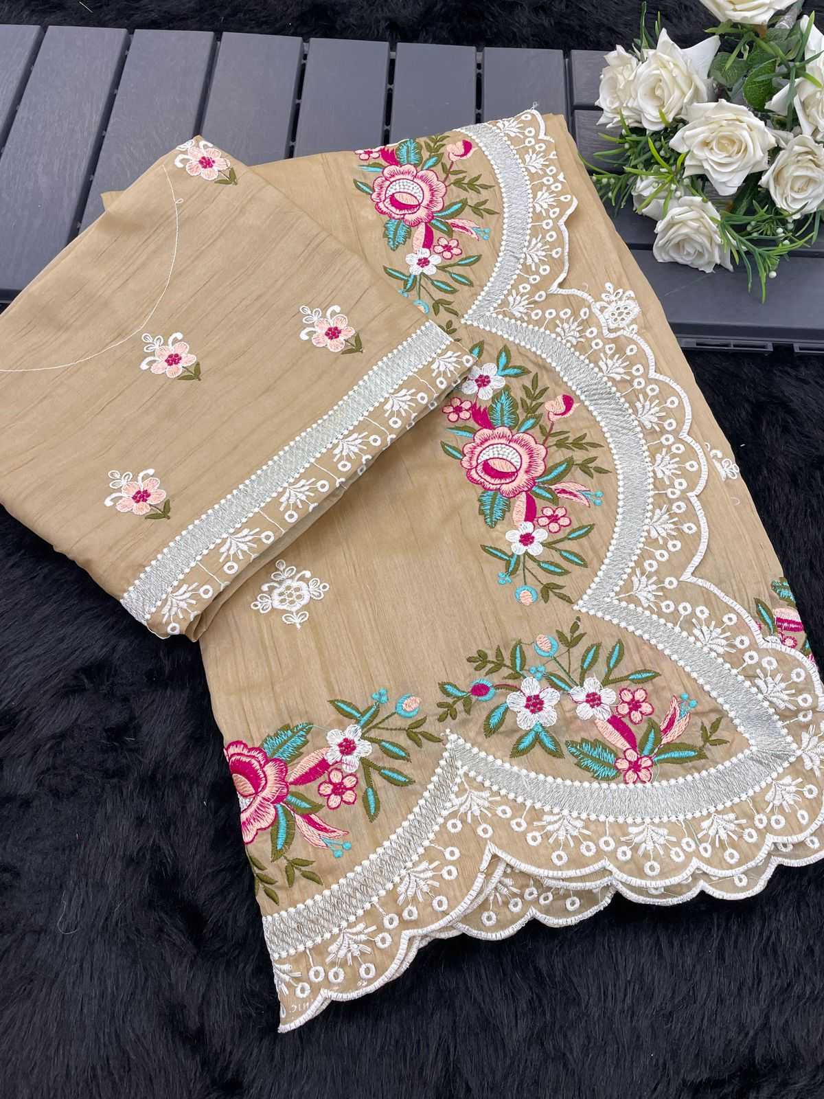 YNF SILK RIN164 RRS95 SILK SAREES WHOLESALE DESIGNER SILK EMBROIDERED SILK GADWAL SILK SAREES MANUFACTURER