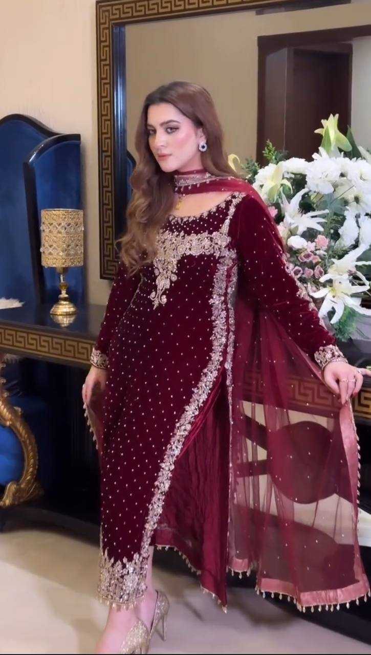 YNF VELVET KESH124 818 SUITS & DRESSES WHOLESALE VELVET EMBROIDERY PARTY WEAR MAROON SALWAR SUITS MANUFACTURE