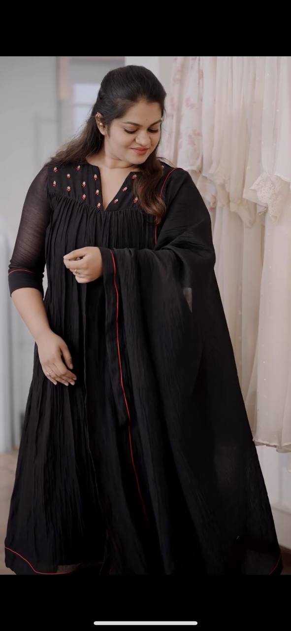 YNF VISCOS CHANDERI KESH240 400 GOWNS WHOLESALE LONG ANARKALI BLACK GOWNS MANUFACTURER