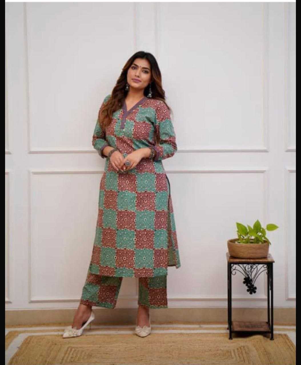 YNF COTTON RIN201 RRD47 KURTIS WHOLESALE KURTIS WITH BOTTOM PRINTED CASUAL KURTIS MANUFACTURER