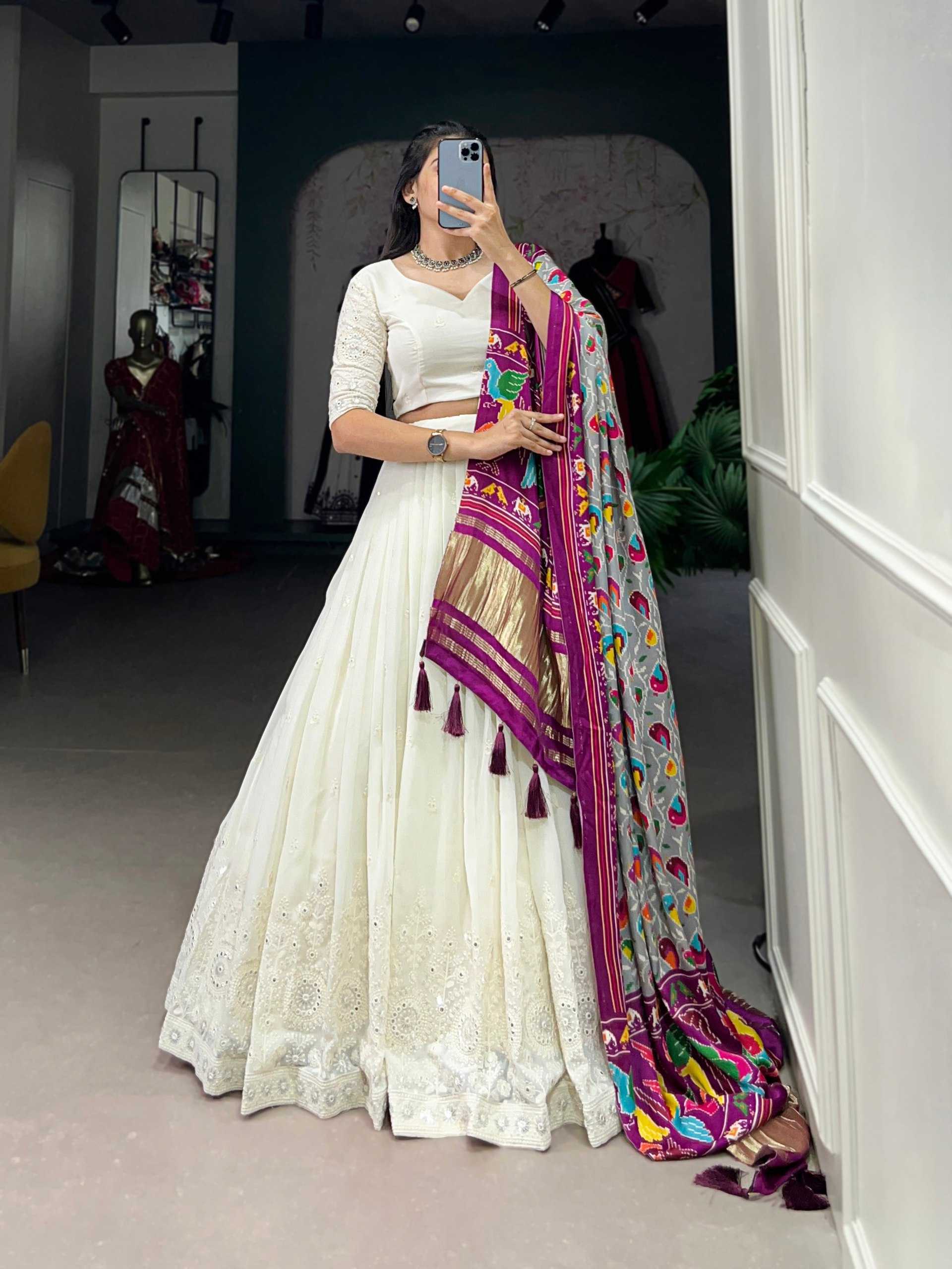 YNF GEORGETTE KESH134 1501 LEHENGAS WHOLESALE GEORGETTE WEDDING WHITE LEHENGA WITH DUPTTA WEDDING LEHENGAS MANUFACTURER