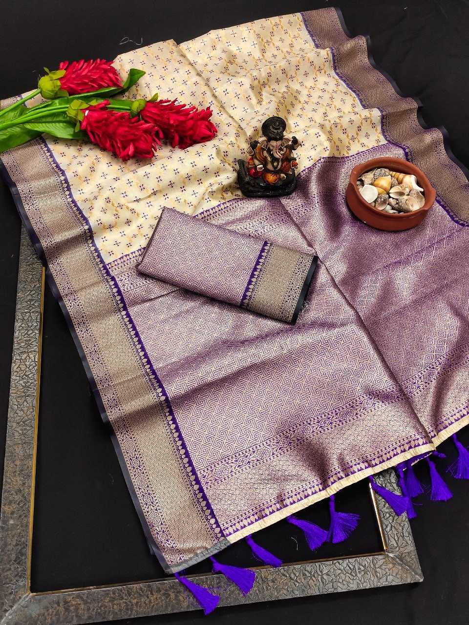 YNF SOFT SILK RIN144 TITANIC SAREES WHOLESALE TRADITIONAL SOFT SILK FESTIVAL SAREES MANUFACTURER