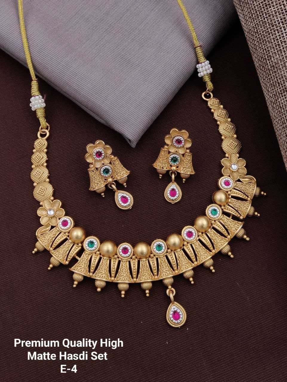 YNF BRASS KESH193 ROR148-4 WOMENS JEWELLERY WHOLESALE GOLDEN KUNDAN NECKLACE SET MANUFACTURE