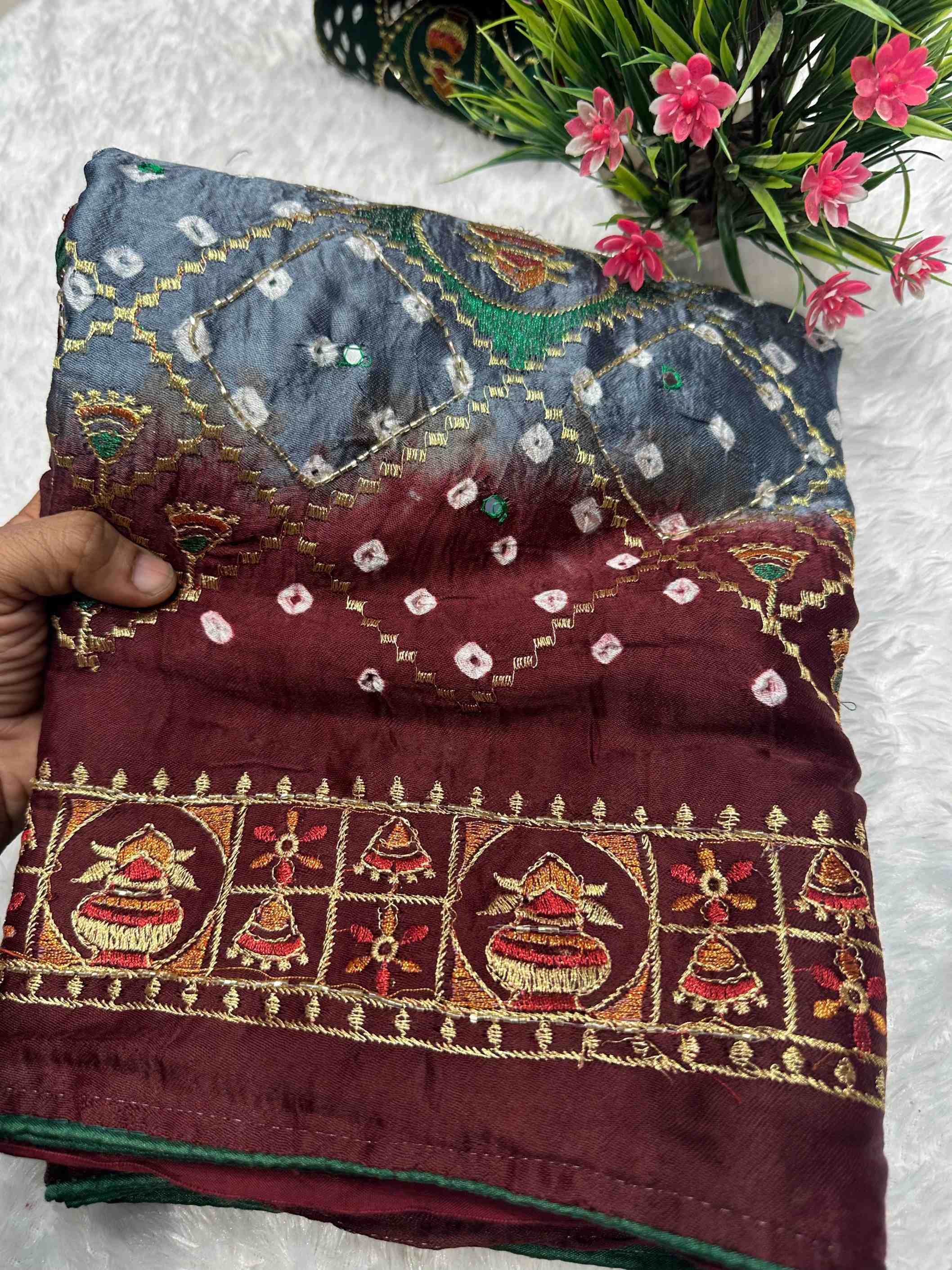 Ynf Gajji Silk KESH155 Gajji Ghantadi Sarees Wholesale Hand Work Sarees Embroidered Sarees Bandhani Bandhej Sarees Manufacturer