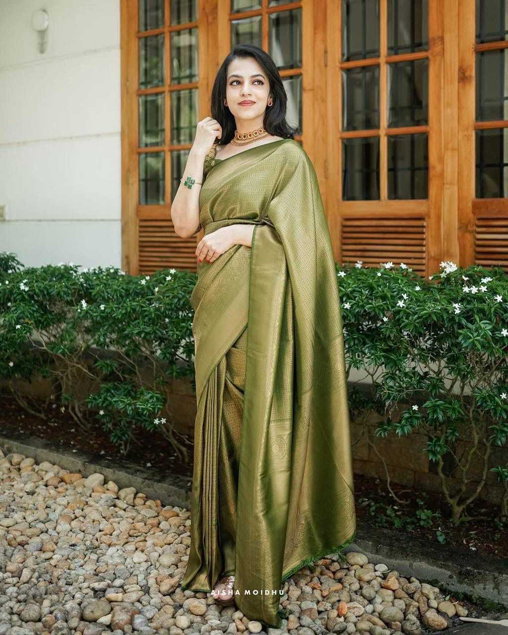 YNF LICHI SILK KESH393 1690 SILK SAREES WHOLESALE BANARSI FANCY ZARI BORDER SILK SAREE MANUFACTURER