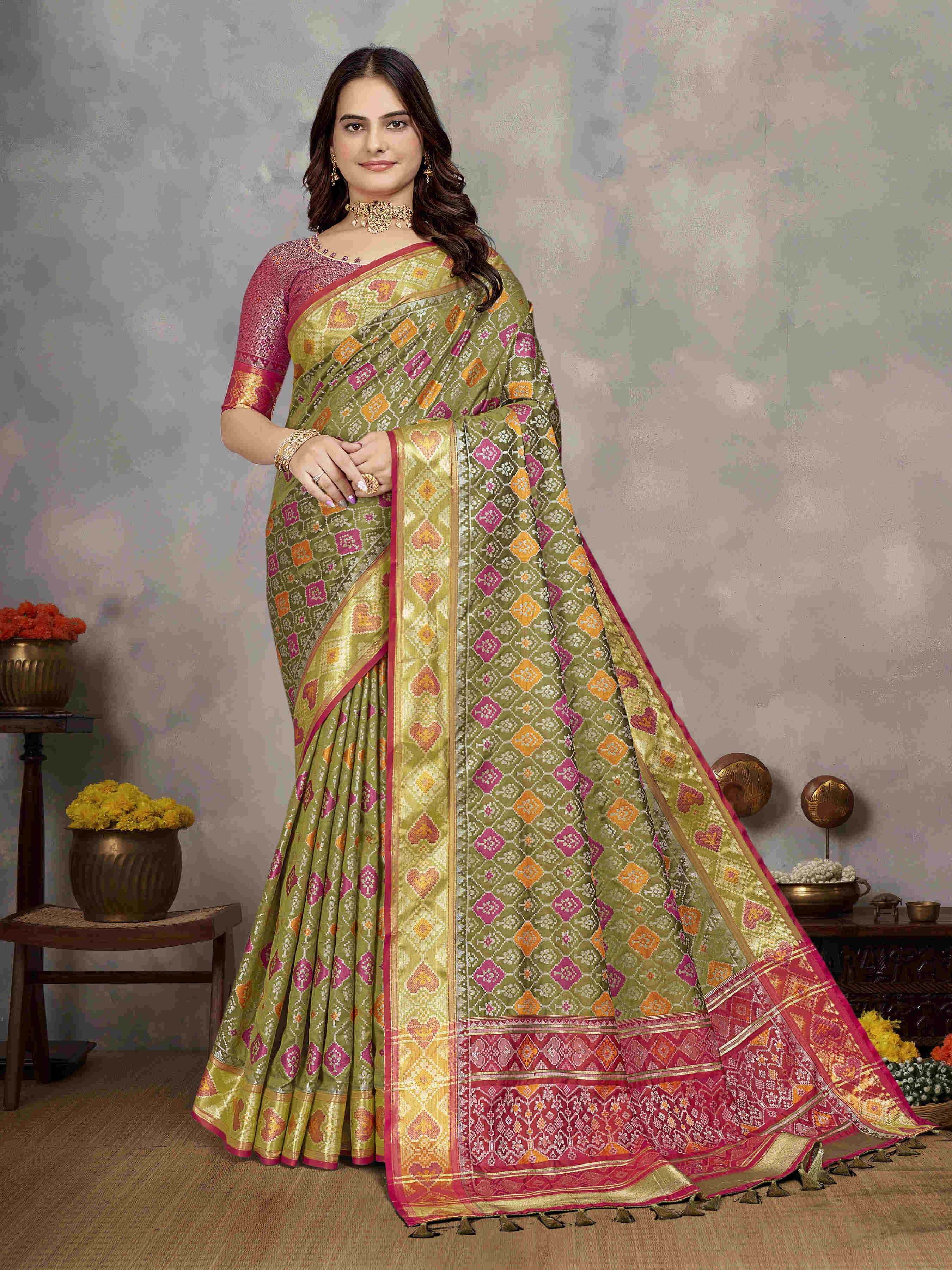 Ynf Patola Silk RIN183 MAYA Silk Sarees Wholesale Patola Sarees Ikat Sarees Designer Silk Sarees Manufacturer