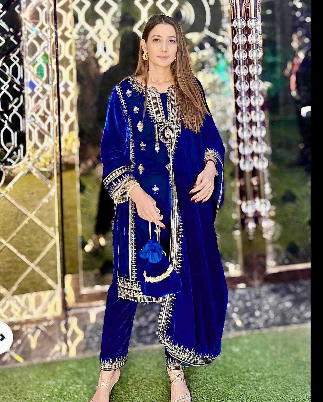 YNF VISCOSE VELVET RIN169 5800 SUITS & DRESSES WHOLESALE VELVET EMBROIDERY PAKISTANI SUITS MANUFACTURER