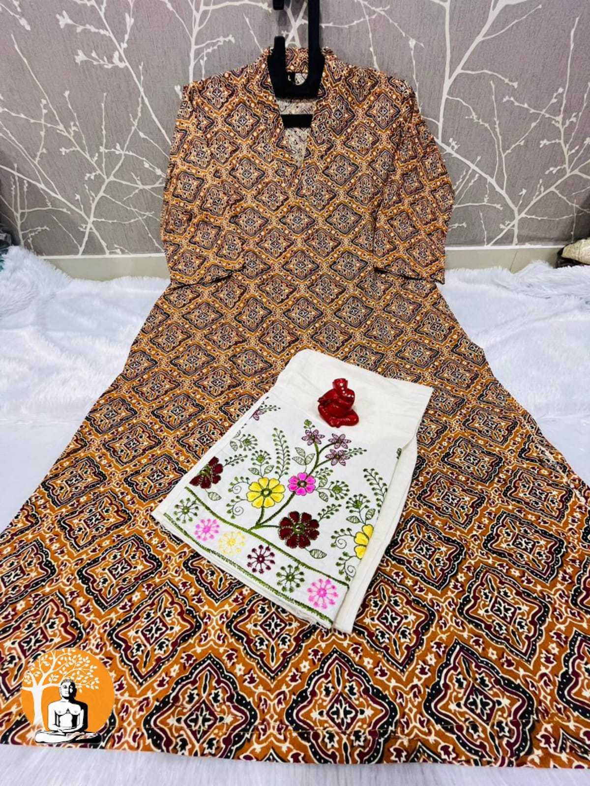 Ynf Cotton Cambric RIN143 RMP12 Kurti Wholesale Designer Kurtis Cotton Kurtis Fancy Kurti Manufacturer