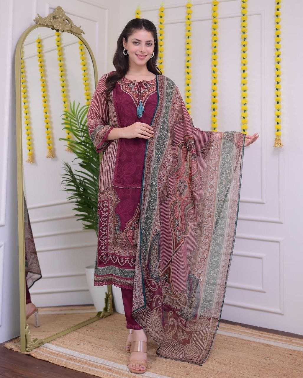 MAROON SALWAR SUIT