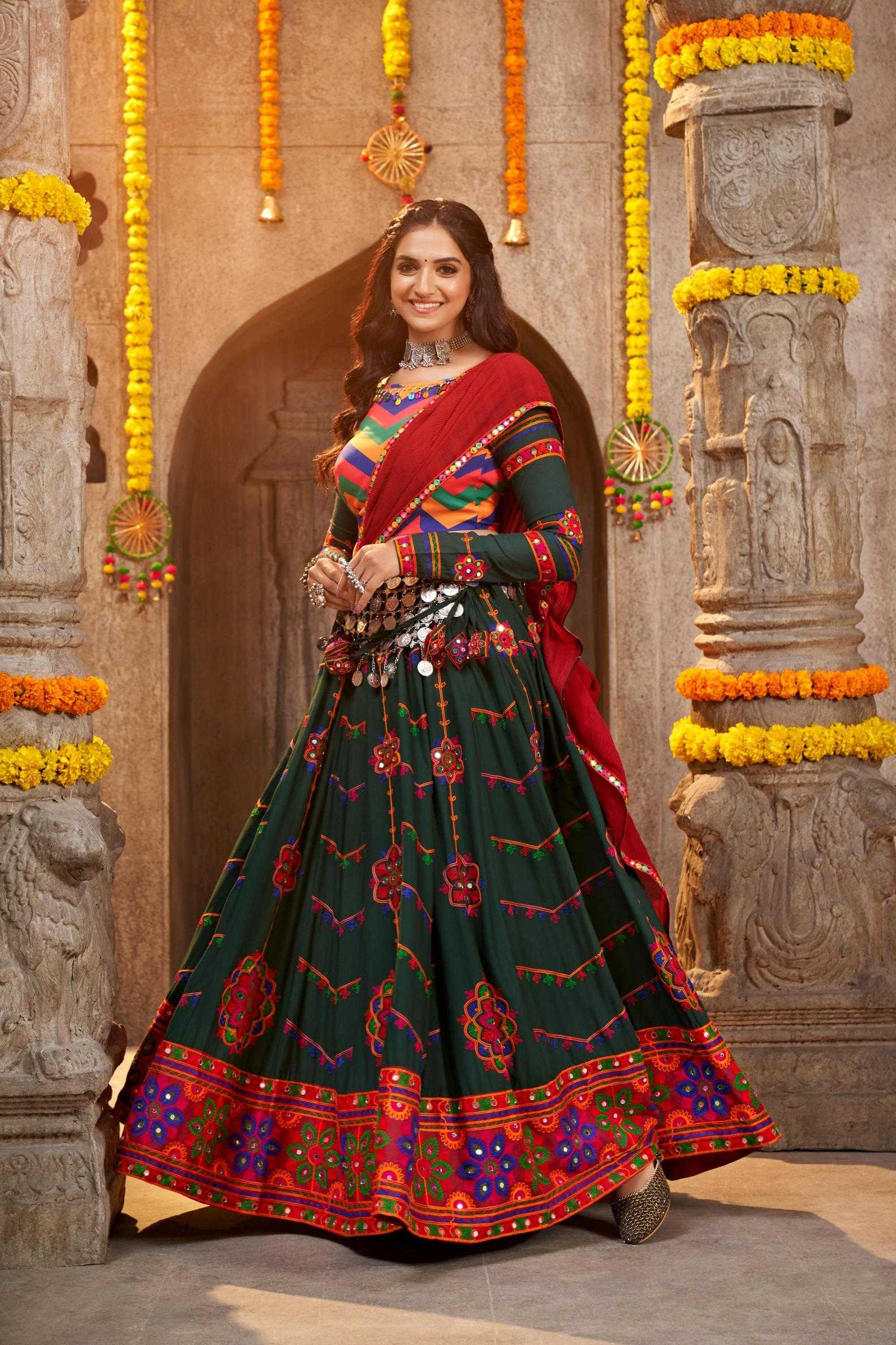 Ynf Viscose Rayon KESH417 2335 Lehengas Wholesale Designer Lehenga Embroidered Lehenga Mirror Work Lehenga Manufacturer