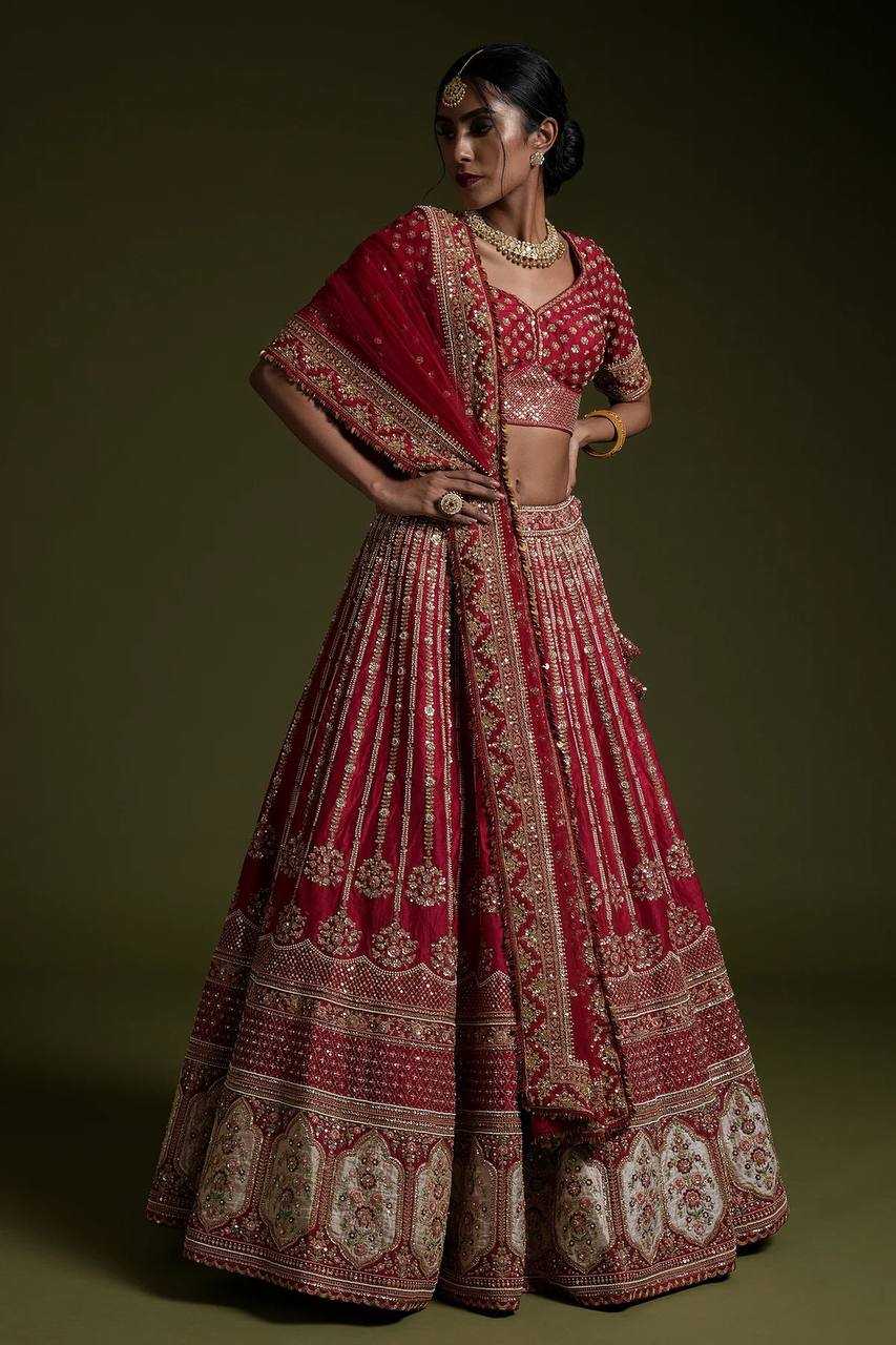 THREAD WORK LEHENGA