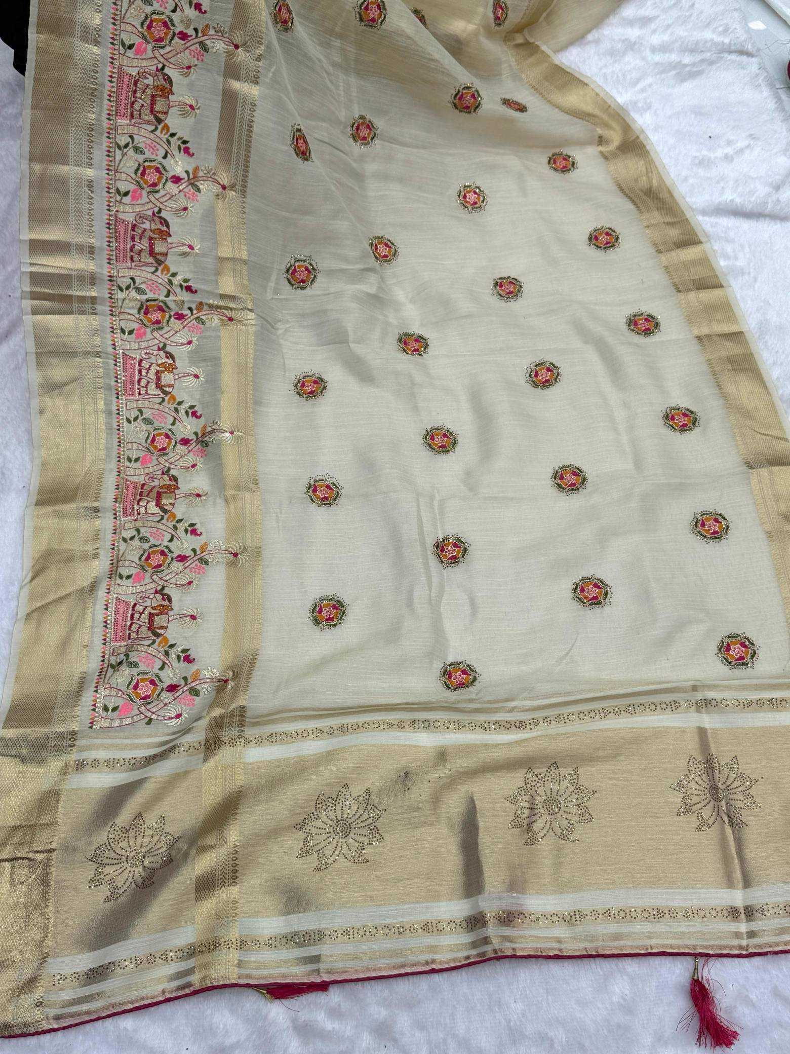 Ynf Cotton KESH114 RSRM45 Sarees Wholesale Embroidered Sarees Cotton Sarees Manufacturer