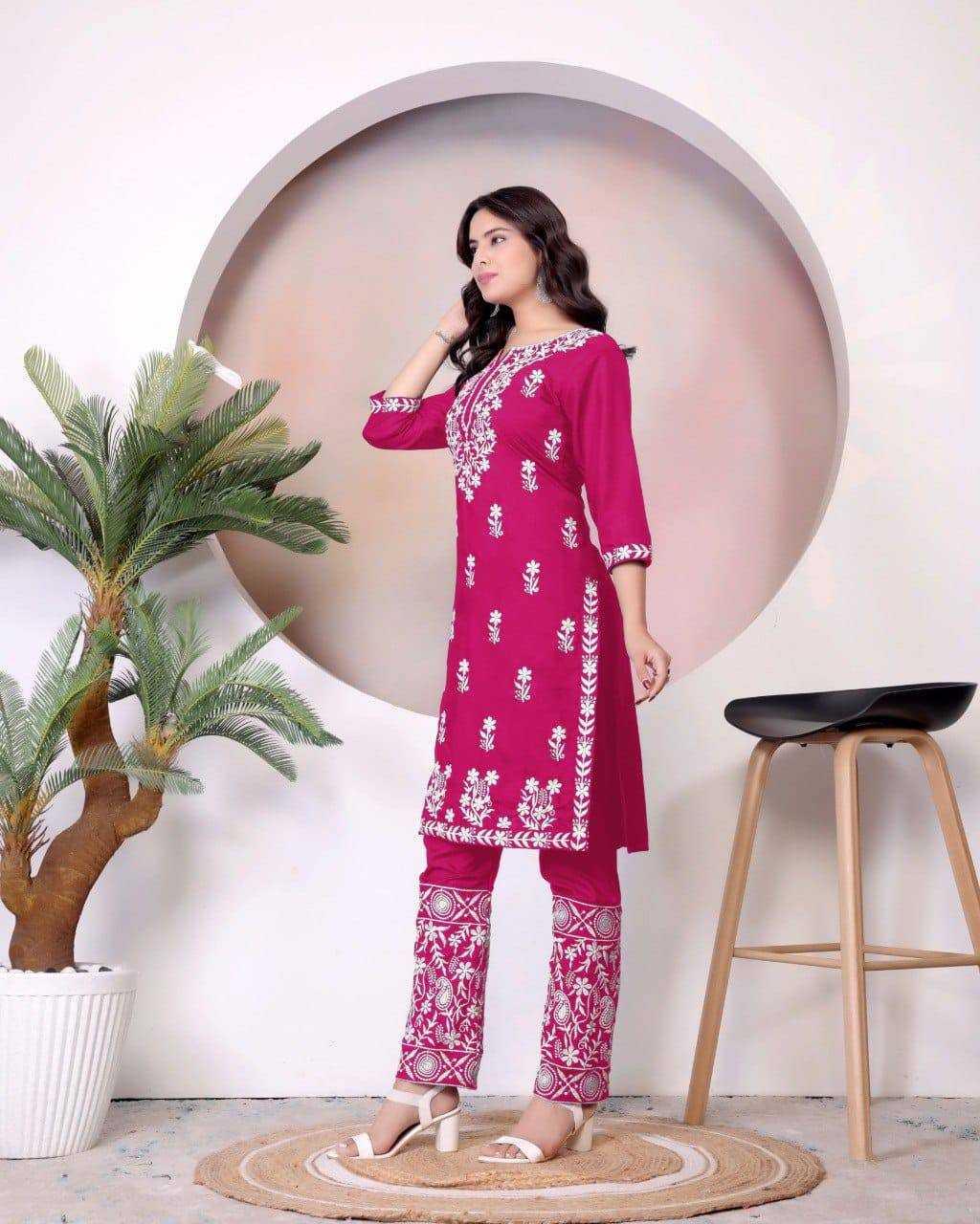 Ynf Heavy Rayon RIN131 NOORI V - 1 Suits & Dresses Kurti Wholesale Casual Kurtis Workwear Kurtis Kurti With Pants Manufacturer