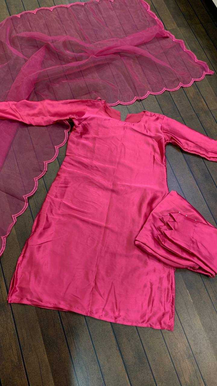 LADIES SILK SUIT