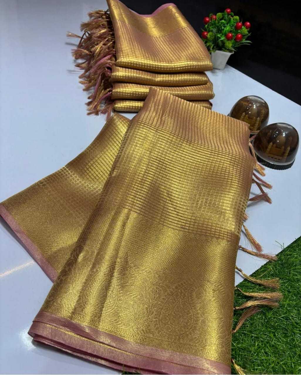 Ynf Tissue Silk RIN118 RGK85 Sarees Wholesale Jacquard Saree Golden Sarees Manufacturer