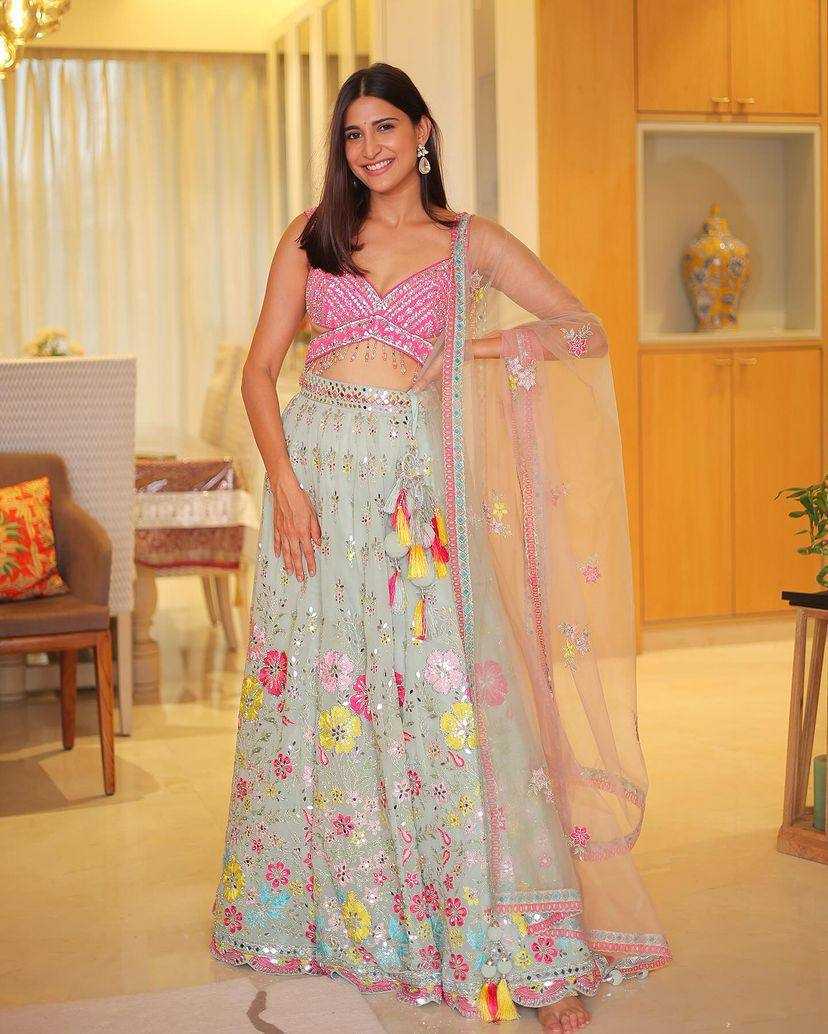 LEHENGA FOR HALDI