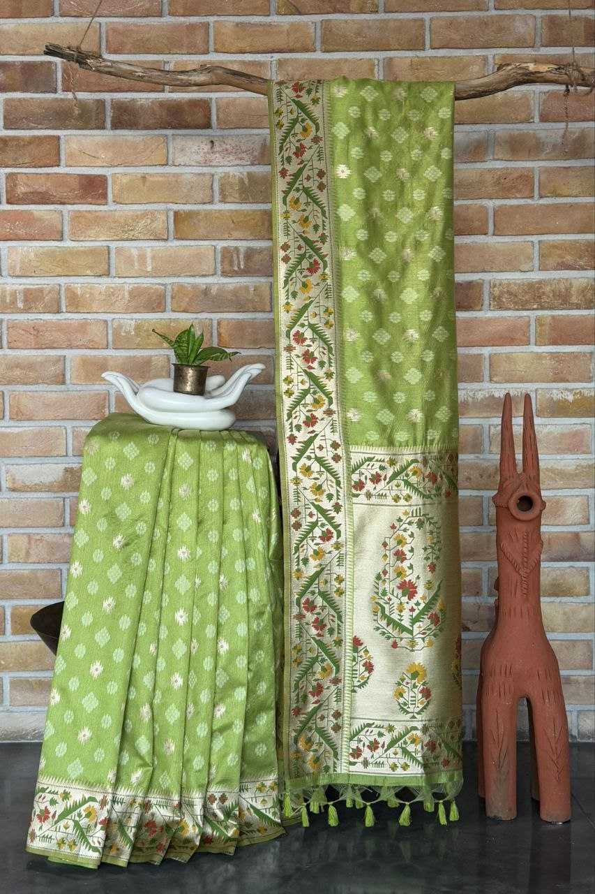BANDHANI BANDHEJ SAREES	