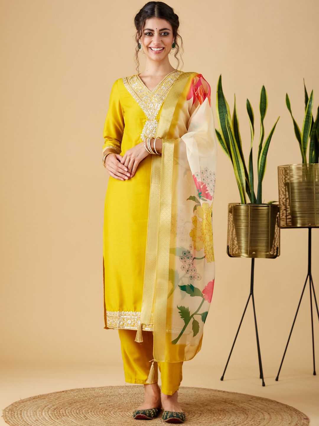 CHANDERI SUIT