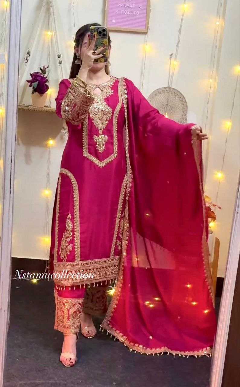 LADIES SUITS