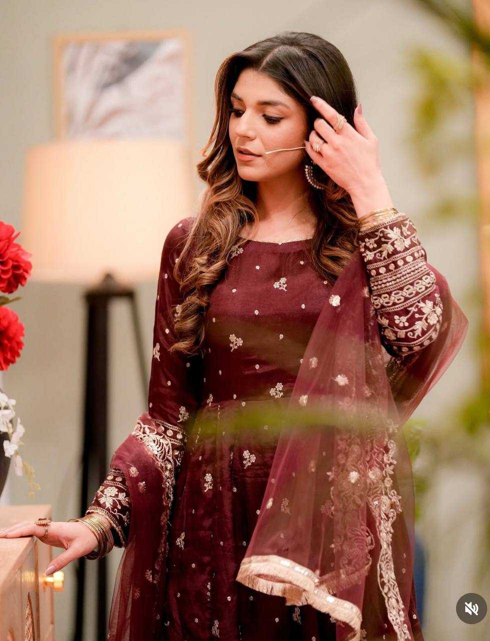 WEDDING GUEST DRESSES