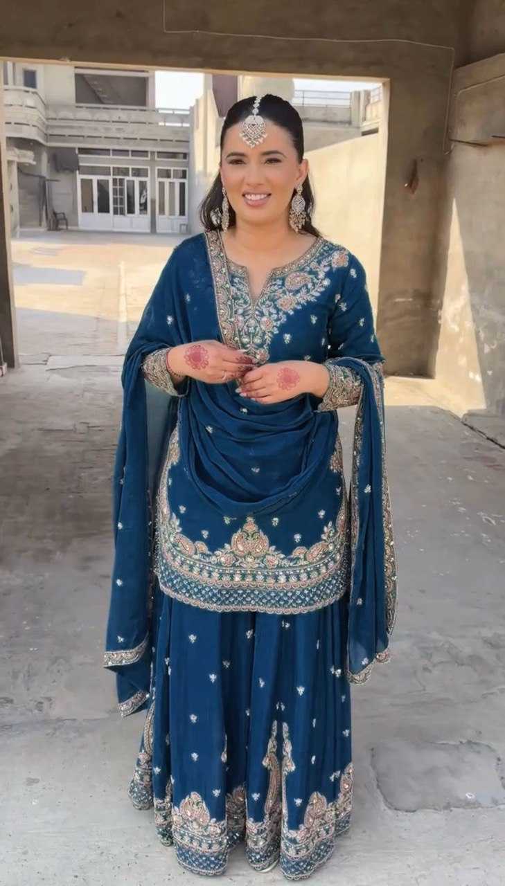 PALAZZO SUIT