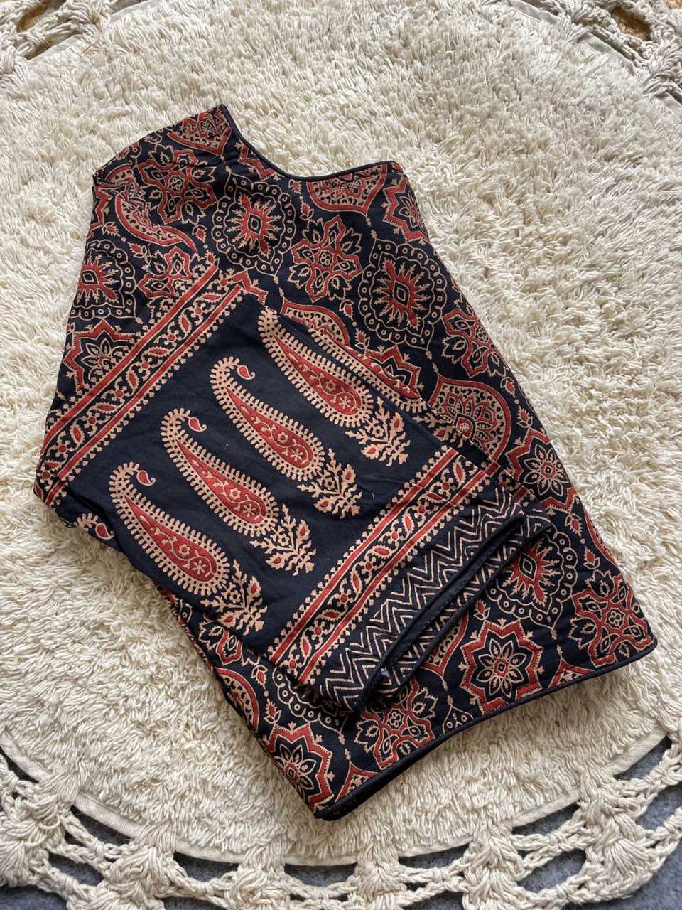 FASHION BLOUSE