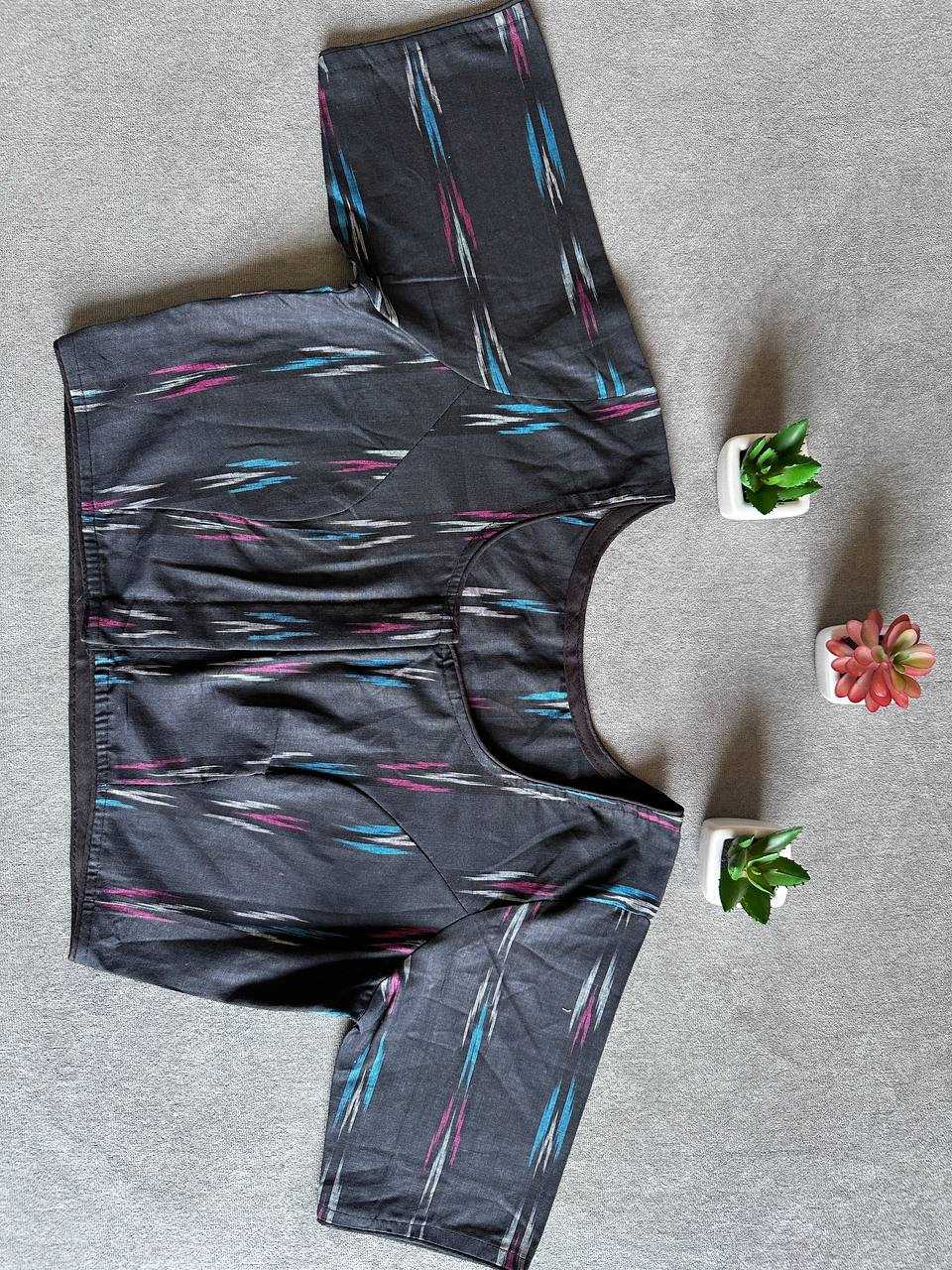 COTTON BLOUSE