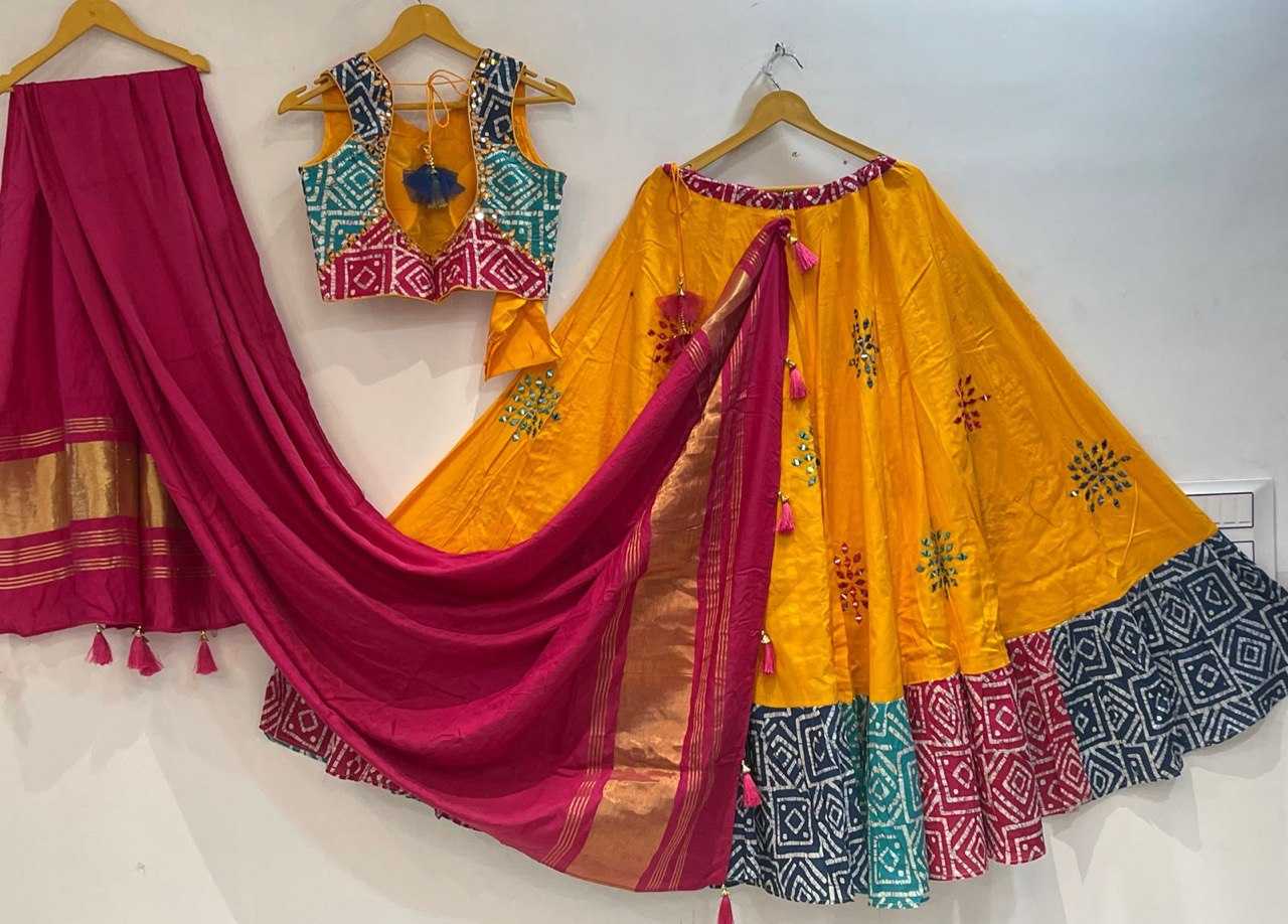 FLORAL LEHENGA