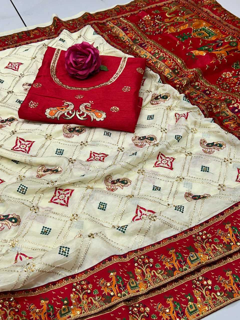 LACE BORDER SAREES