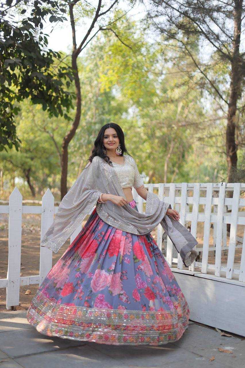 THREAD WORK LEHENGA