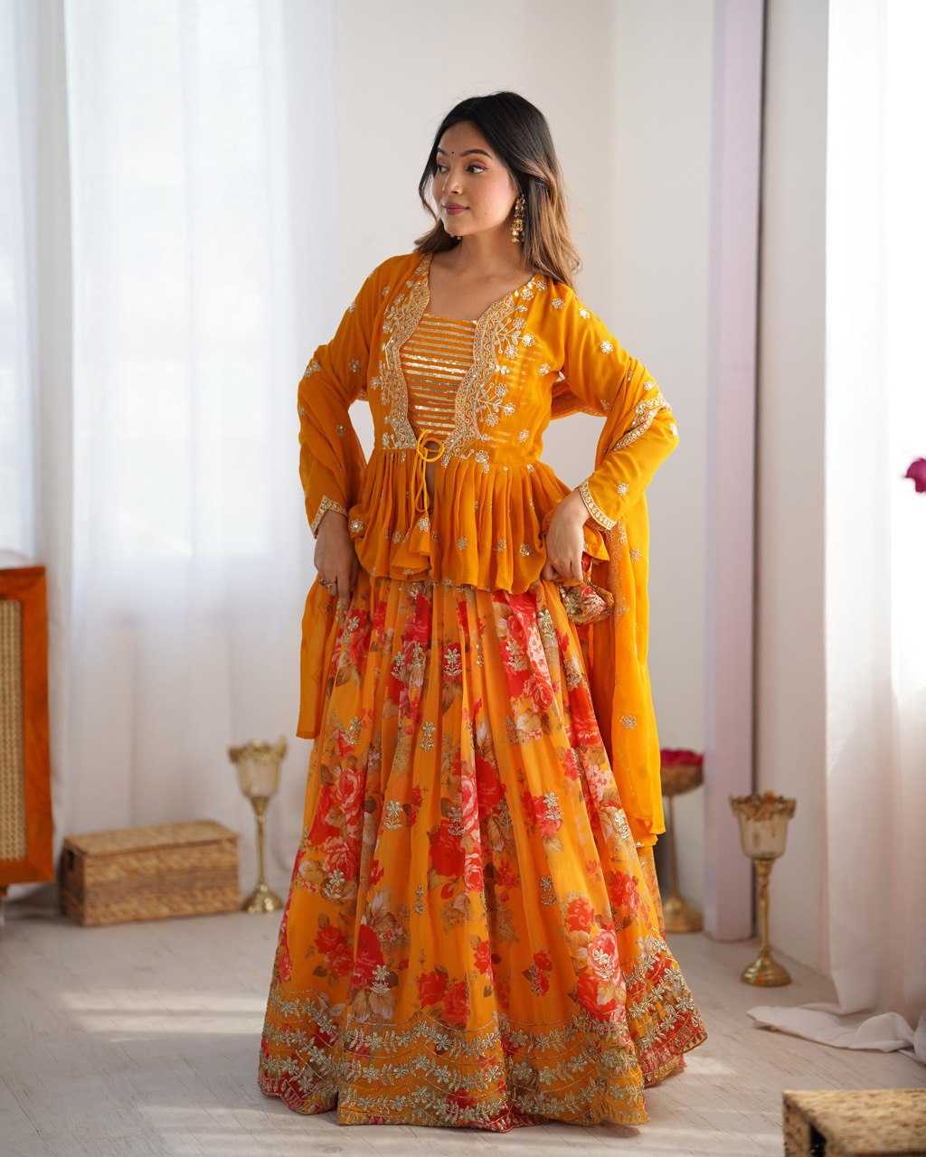 DESIGNER LEHENGA CHOLI