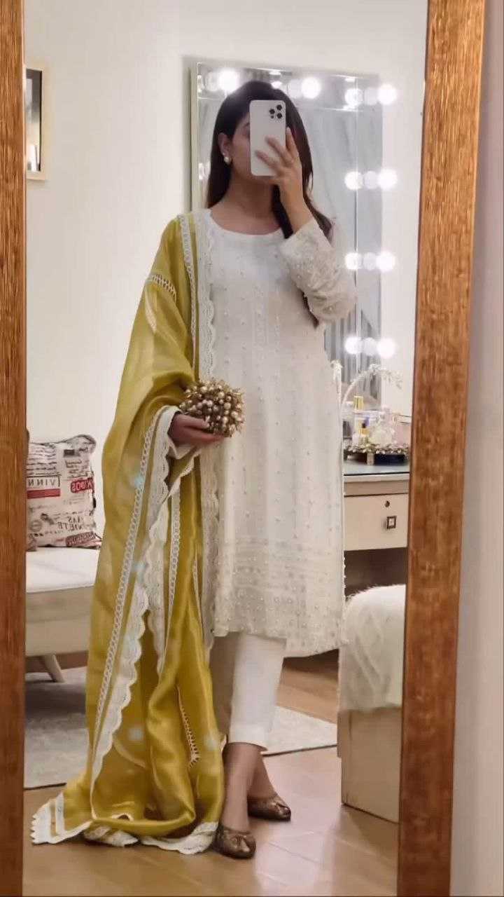HANDWORK SUITS