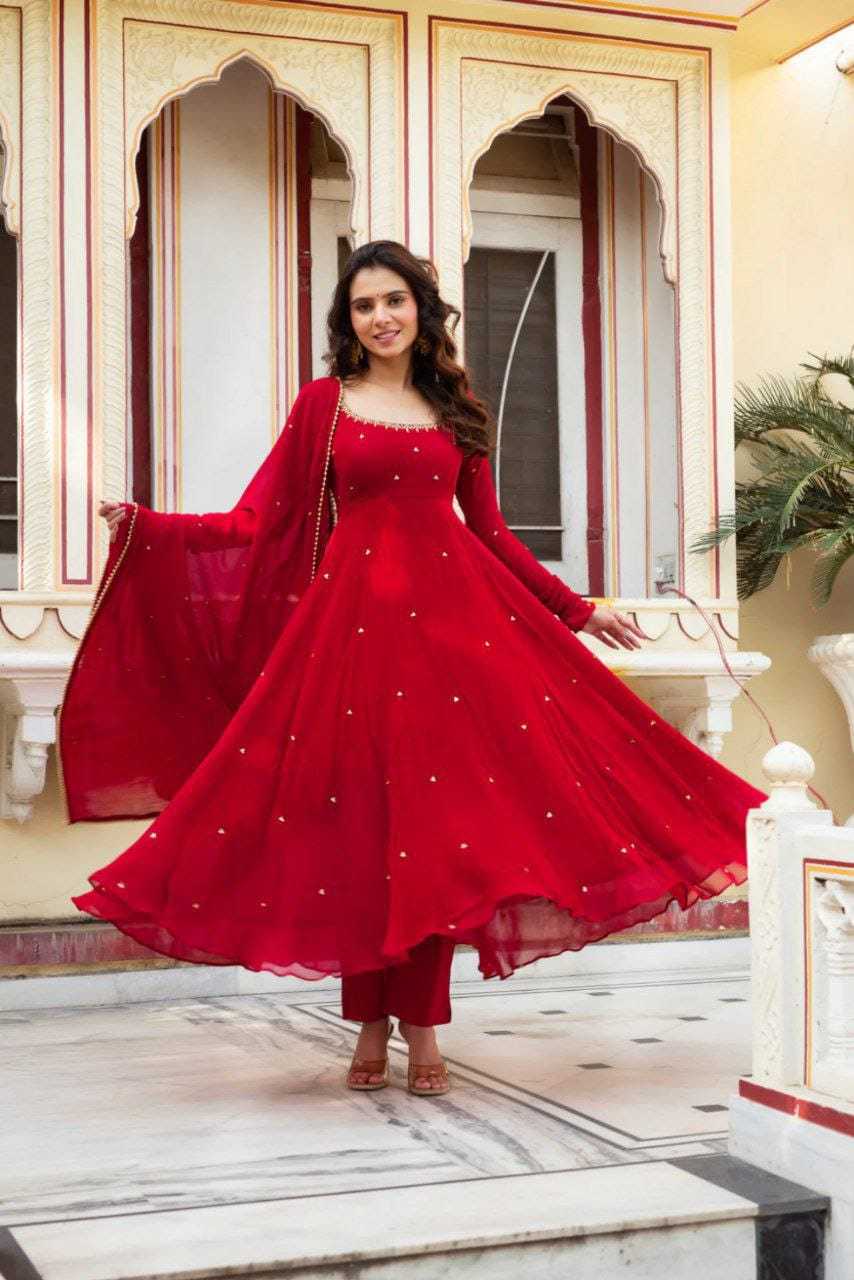 MAROON GOWN