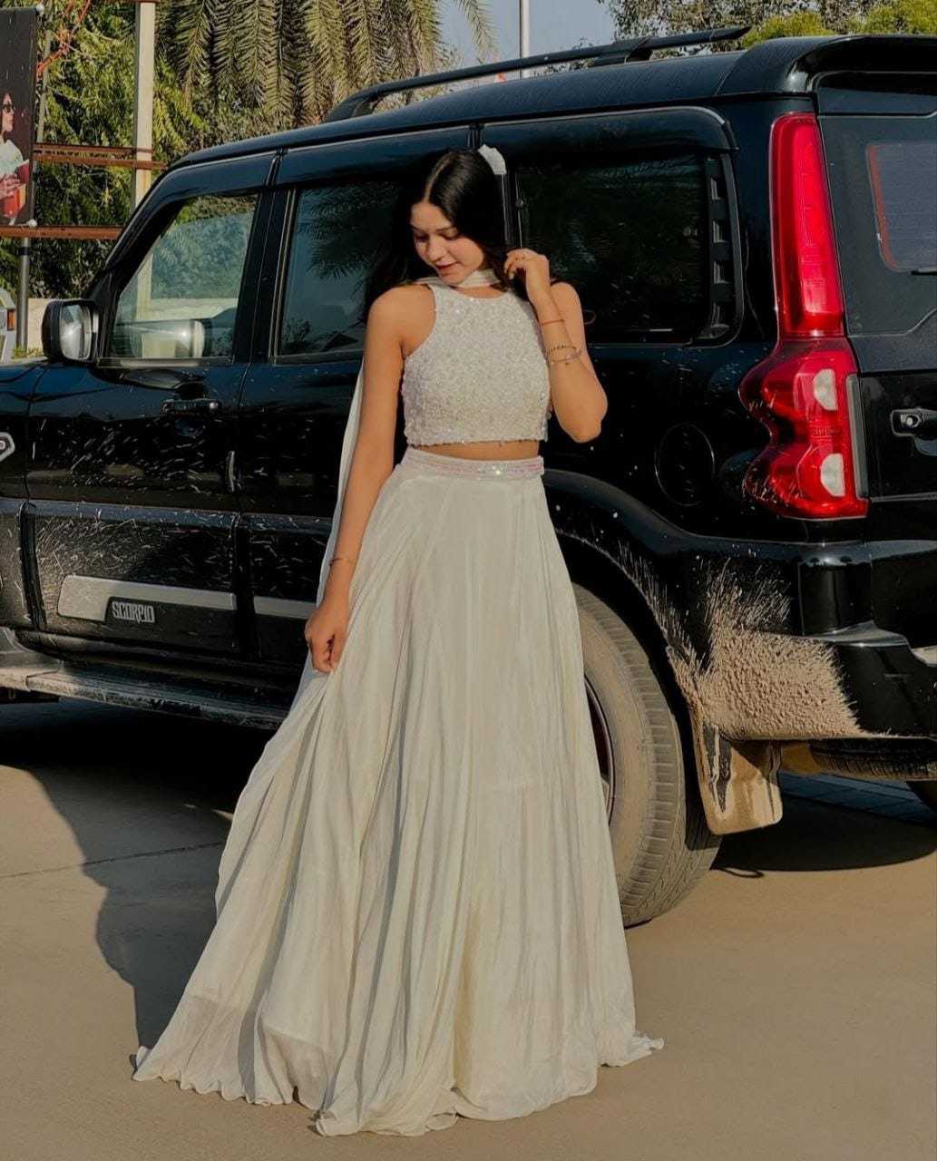 GEORGETTE LEHENGA